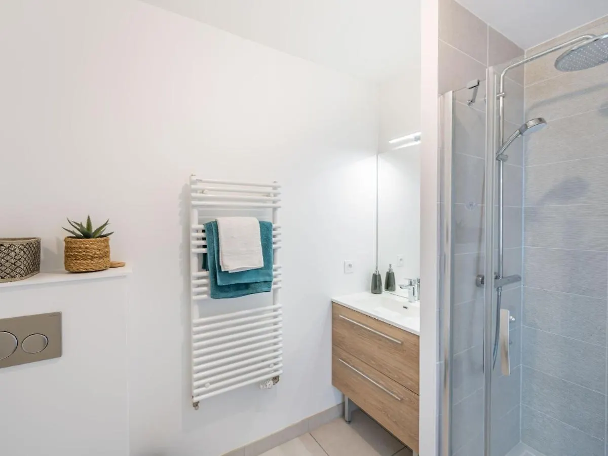 Apartment Les Villas Du Men Du-2 By Interhome Carnac